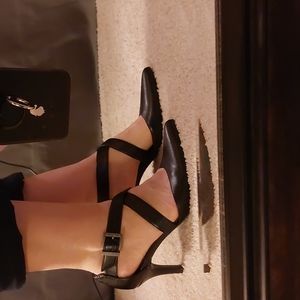 Life Stride Black Heels